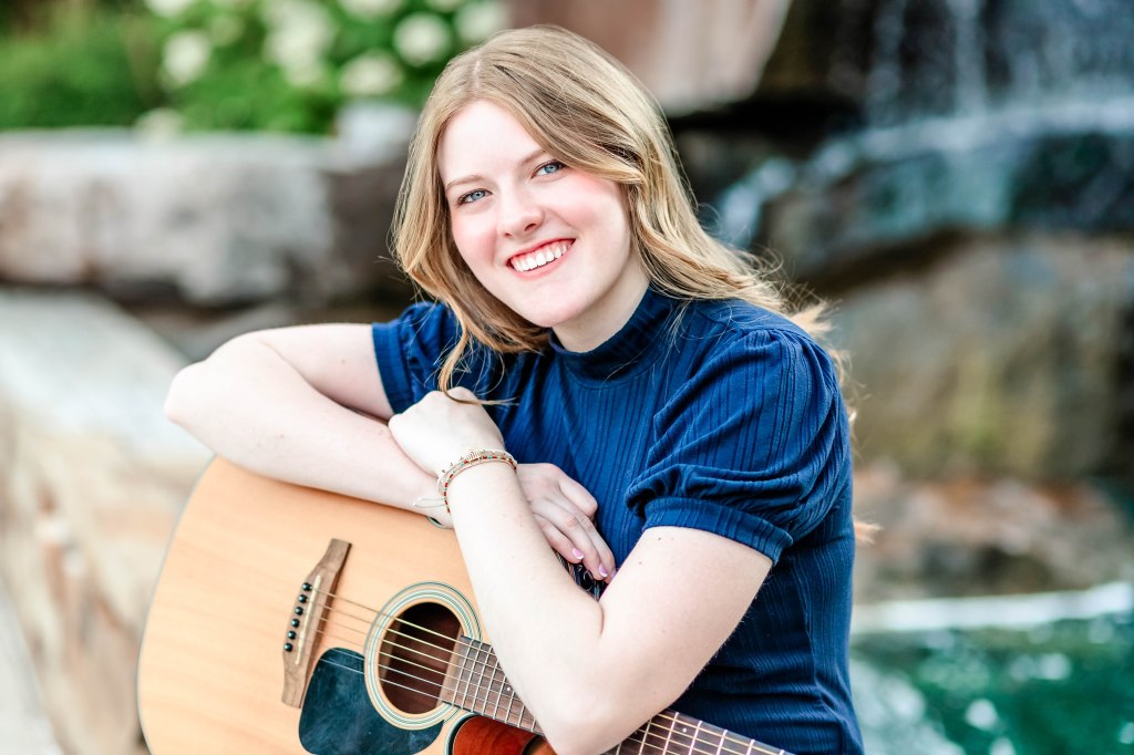 Myriad Gardens Spring Senior&nbsp;Session